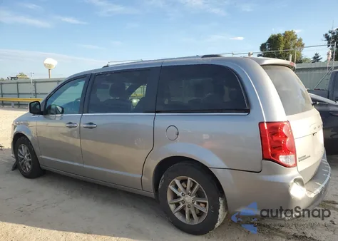 2019 Dodge Grand Caravan Sxt z USA, uszkodzony, nr VIN 2C4RDGCG5KR788652